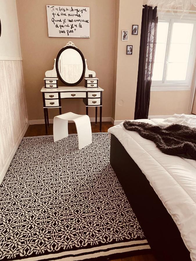 Bed and Breakfast La Poterie Carresse Экстерьер фото